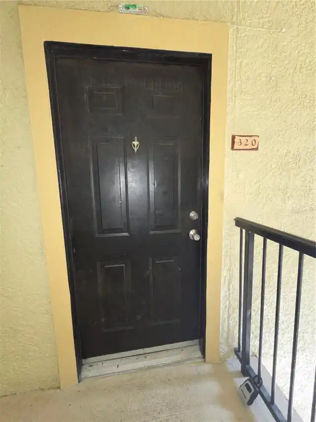 Listing Photo 8