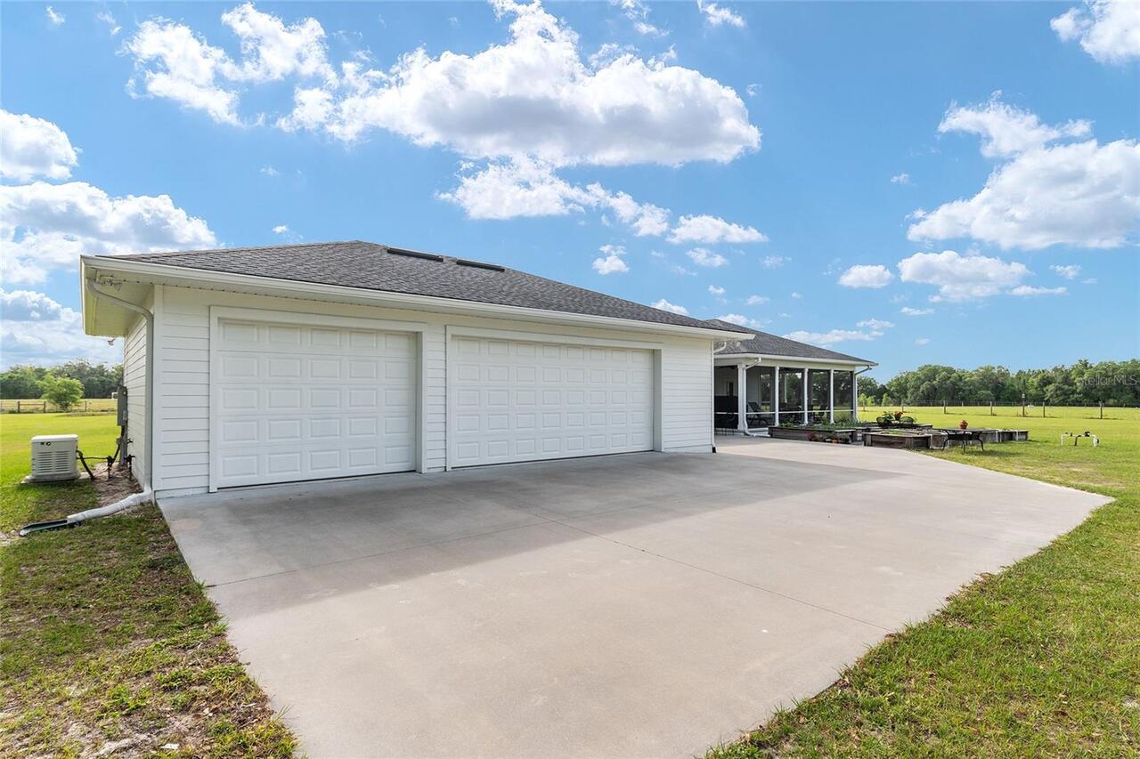 Listing Photo 75