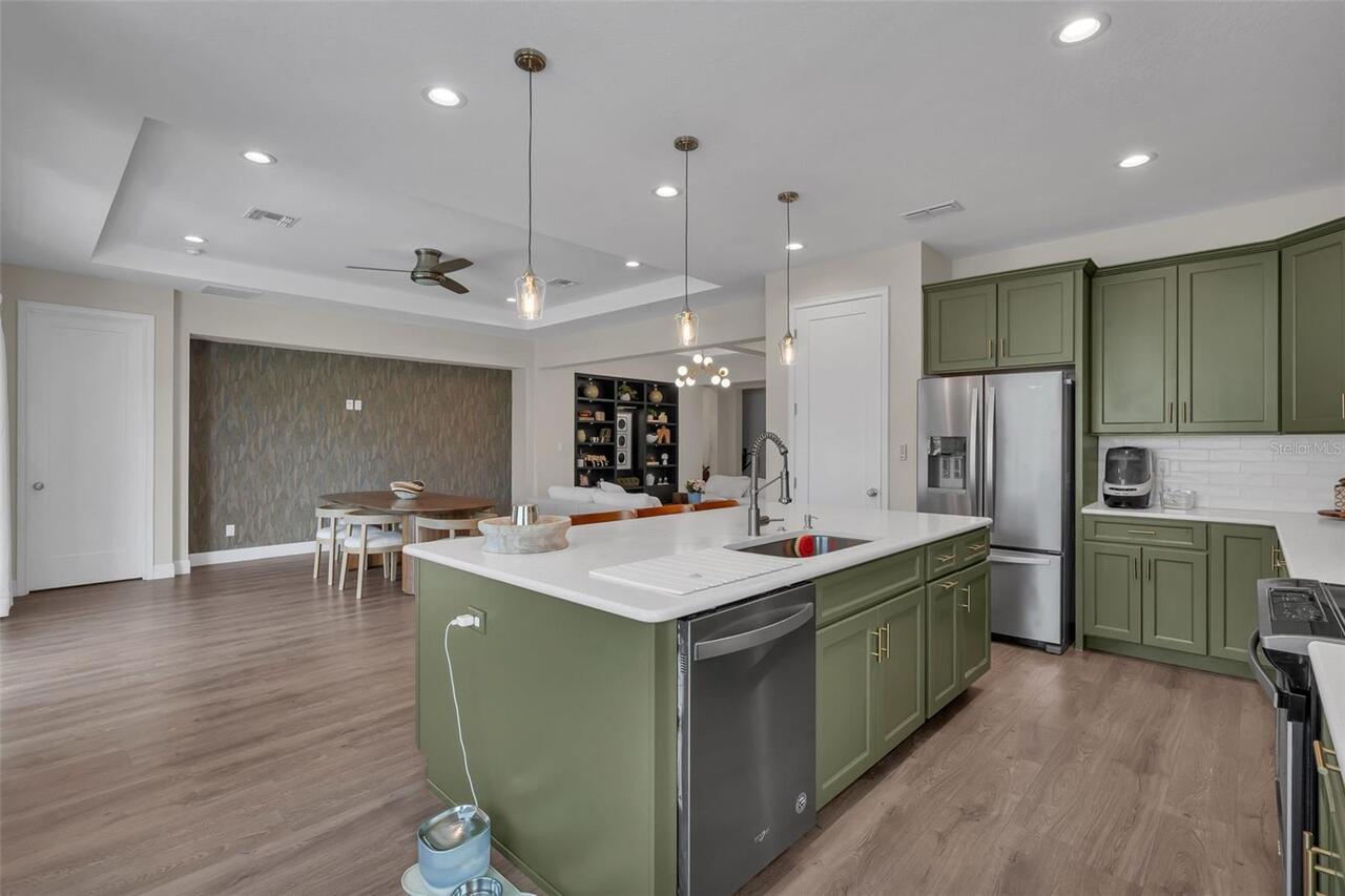 Listing Photo 18