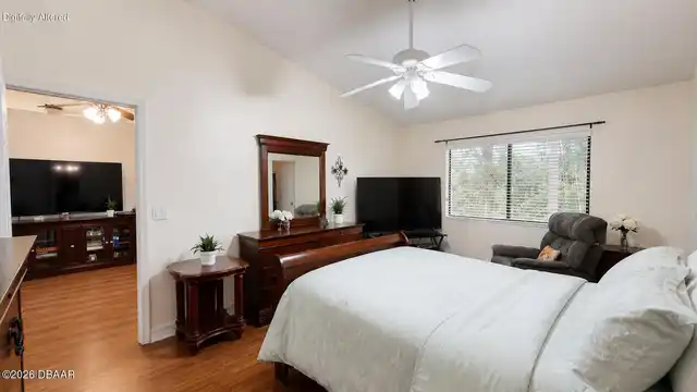 Listing Photo 20