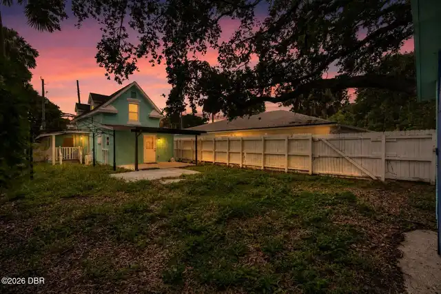 Listing Photo 32