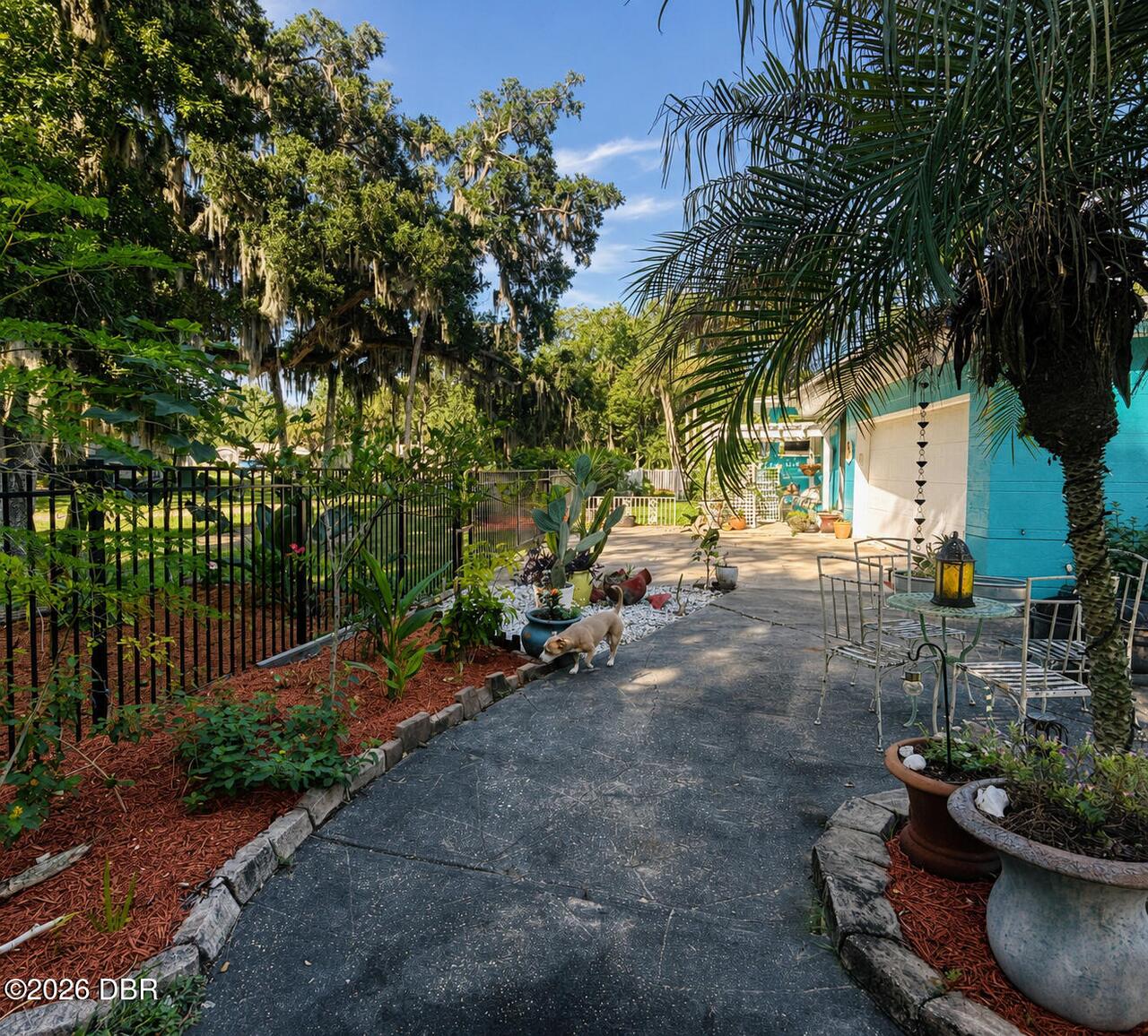 Listing Photo 10