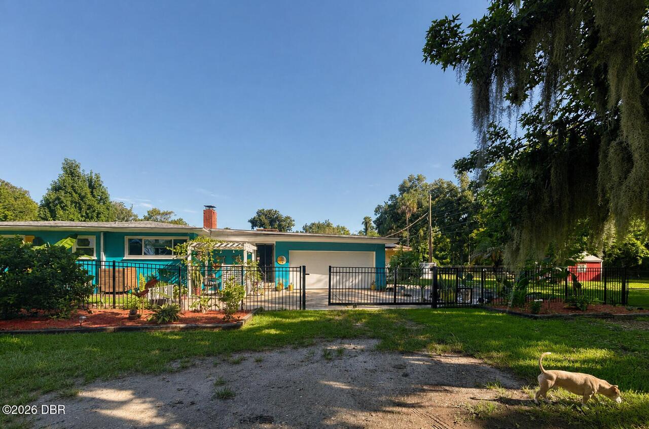 Listing Photo 11
