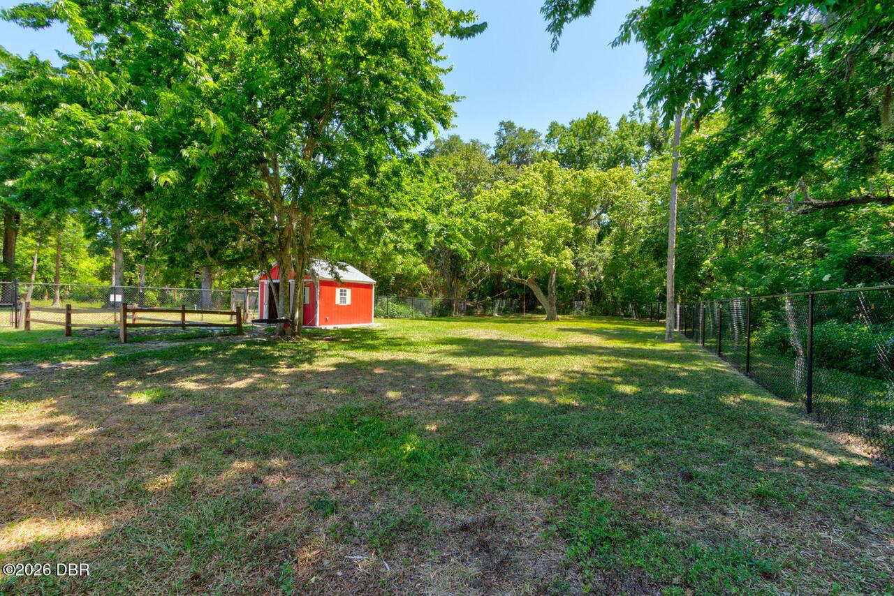 Listing Photo 12