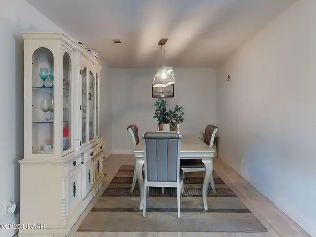 Listing Photo 13