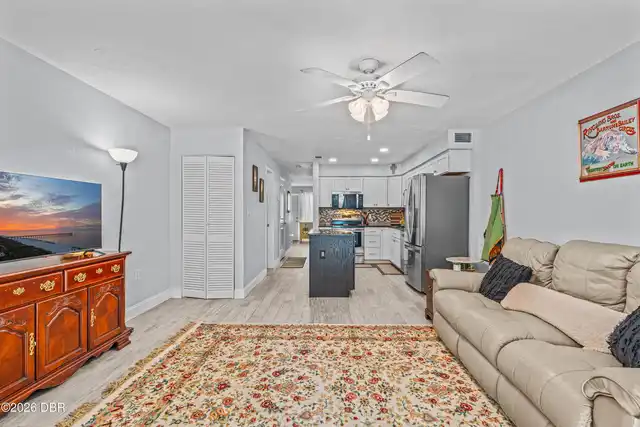 Listing Photo 34