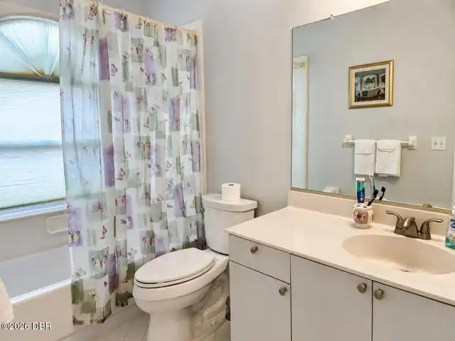 Listing Photo 10