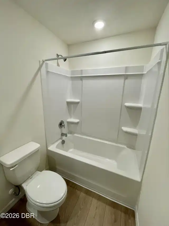 Listing Photo 43