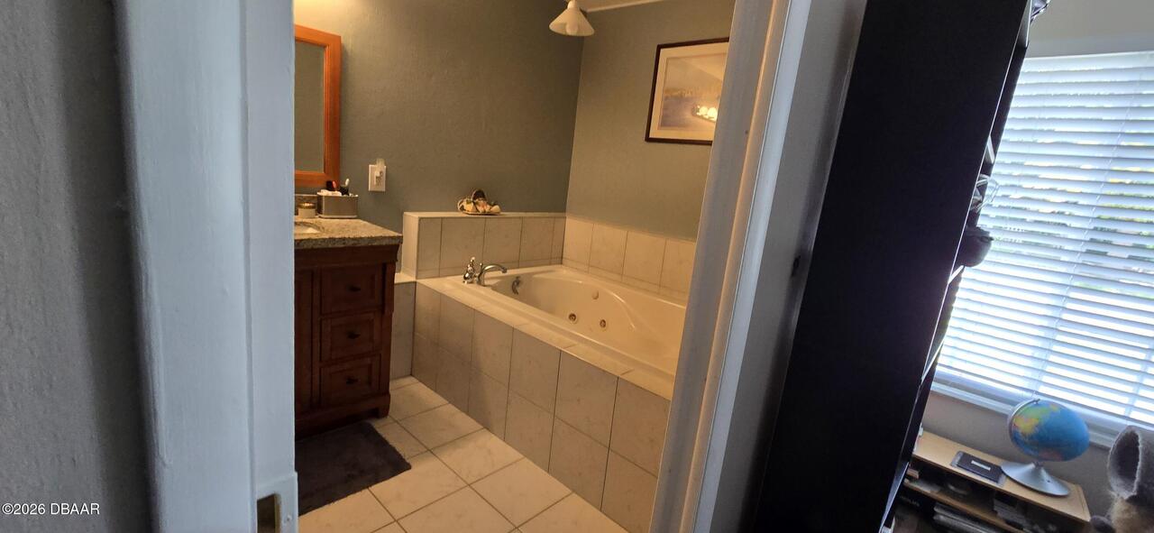 Listing Photo 52