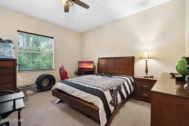 Listing Photo 28