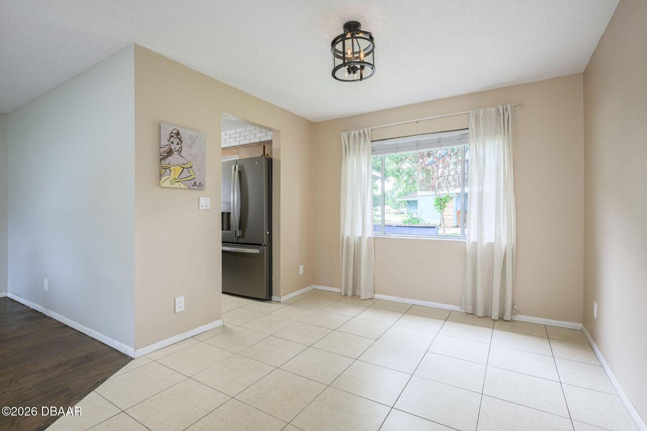 Listing Photo 14