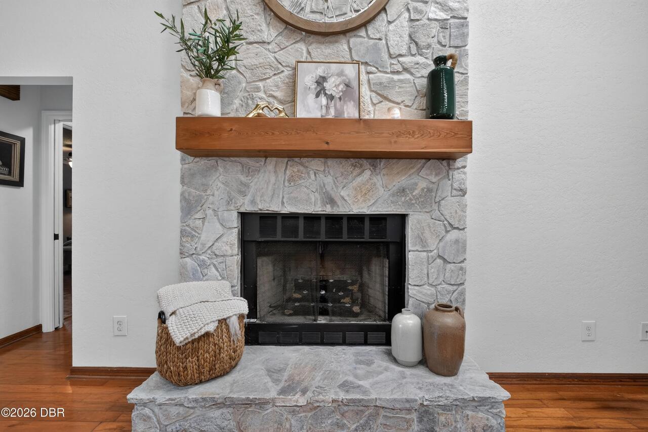 Listing Photo 18