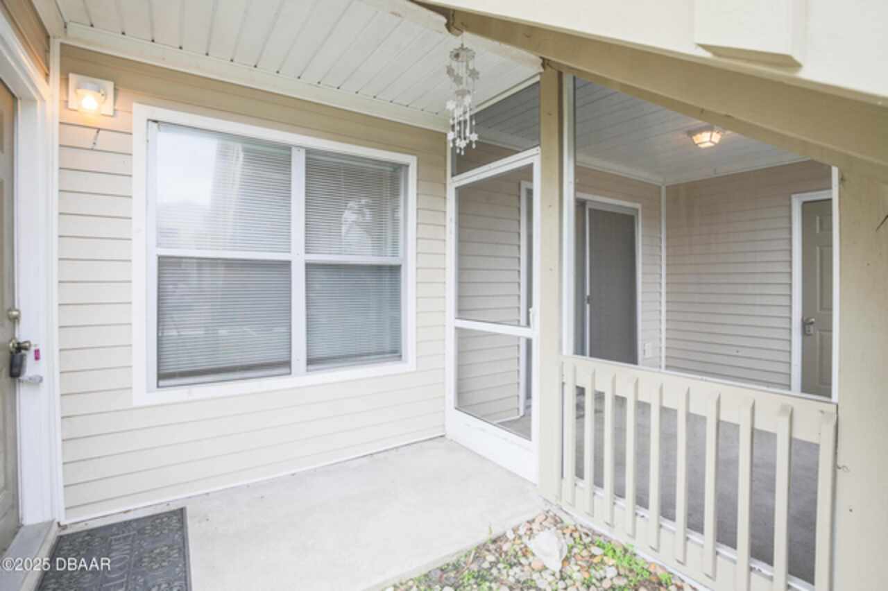 Listing Photo 9