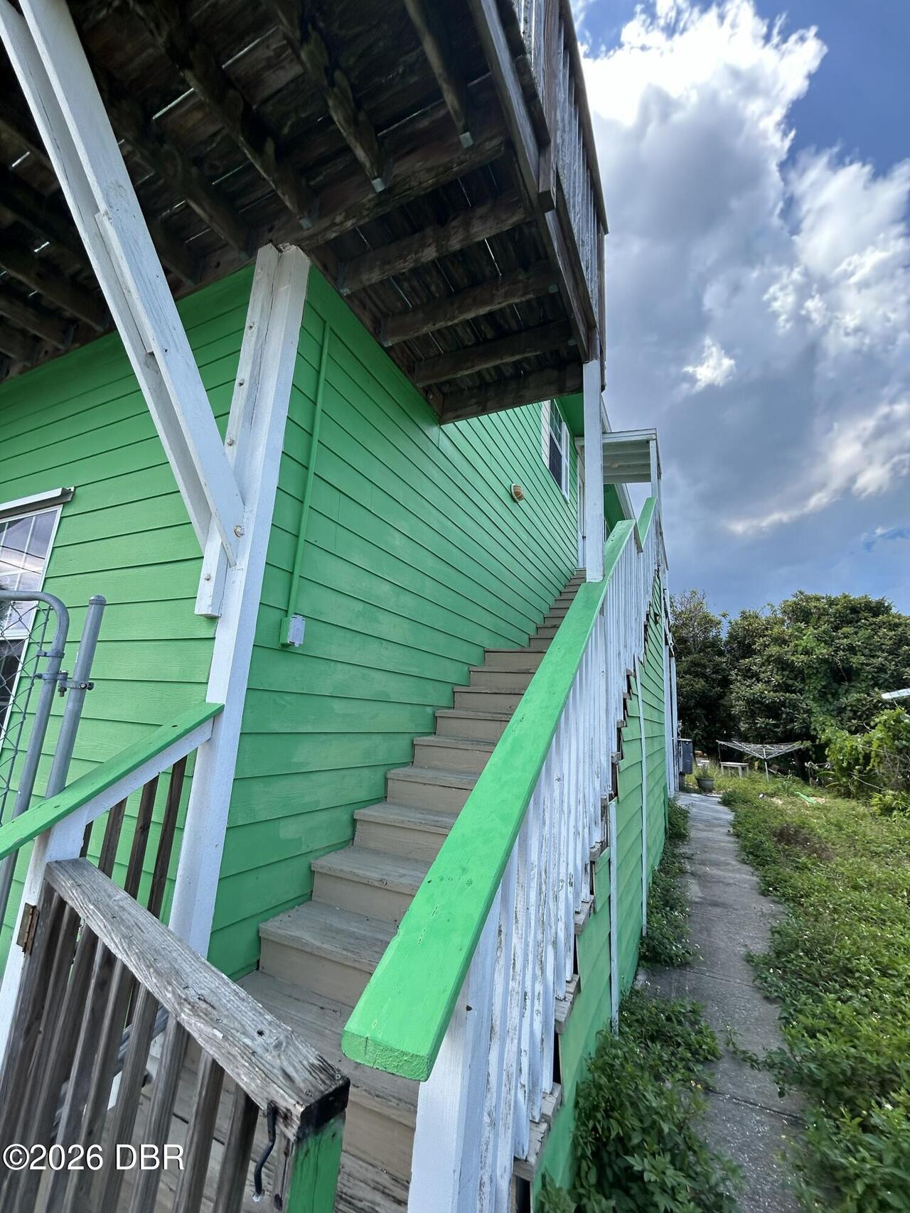 Listing Photo 17