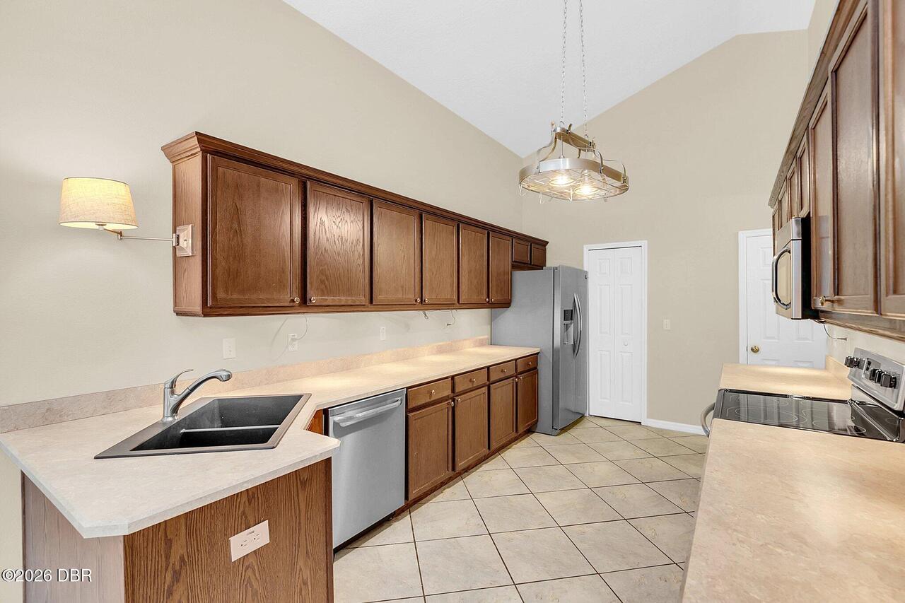 Listing Photo 13