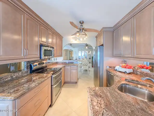 Listing Photo 19