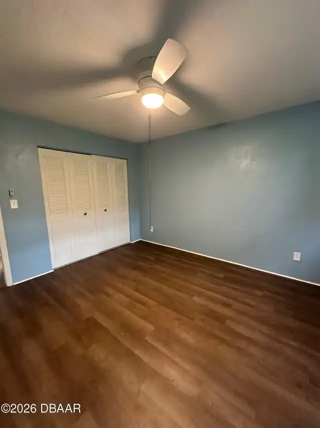 Listing Photo 9