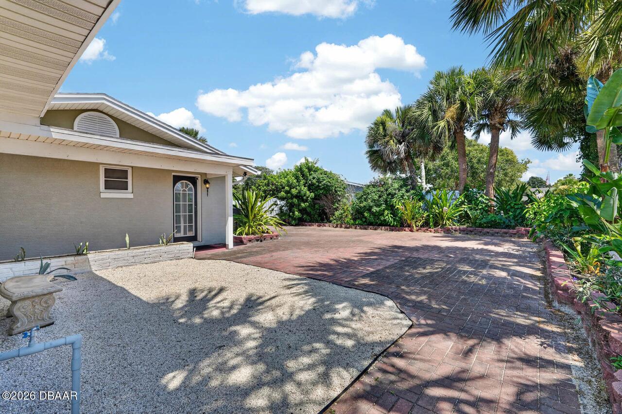 Listing Photo 43