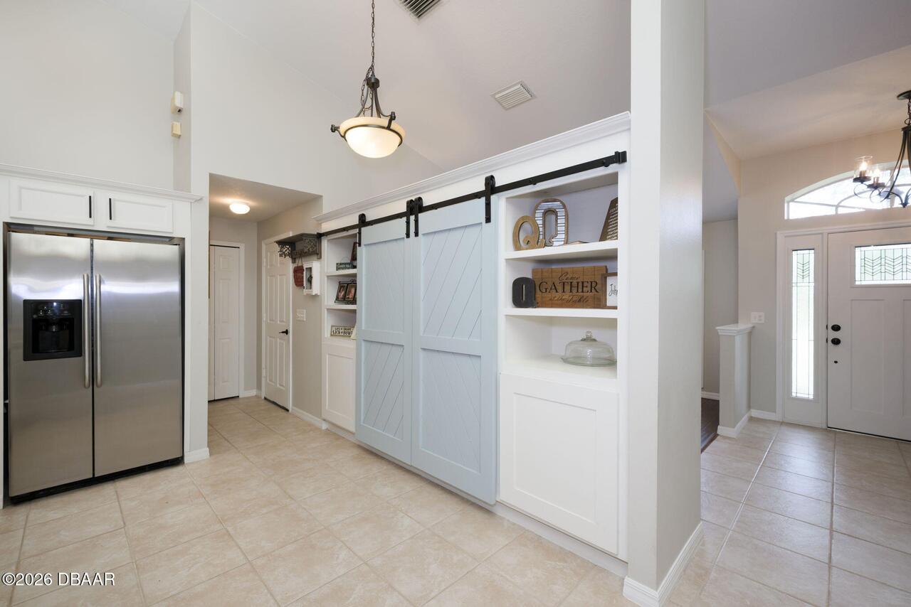 Listing Photo 10