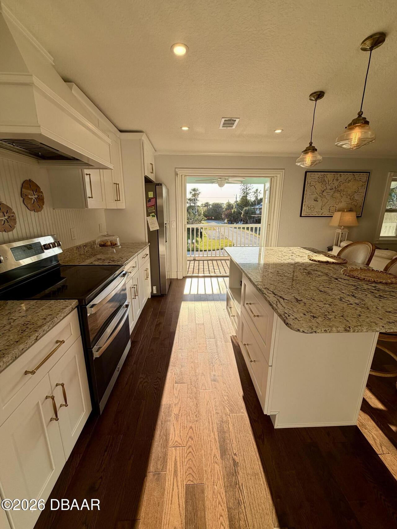 Listing Photo 25