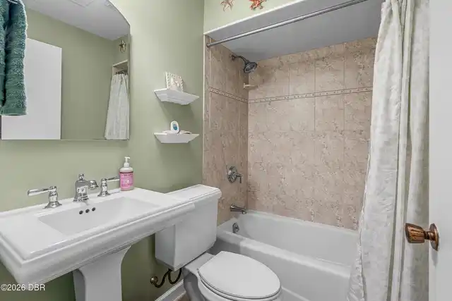Listing Photo 23