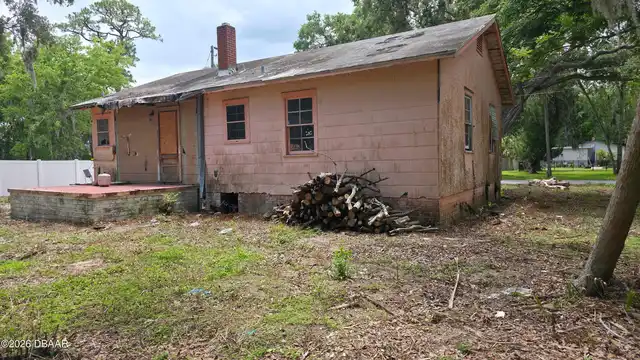 Listing Photo 8