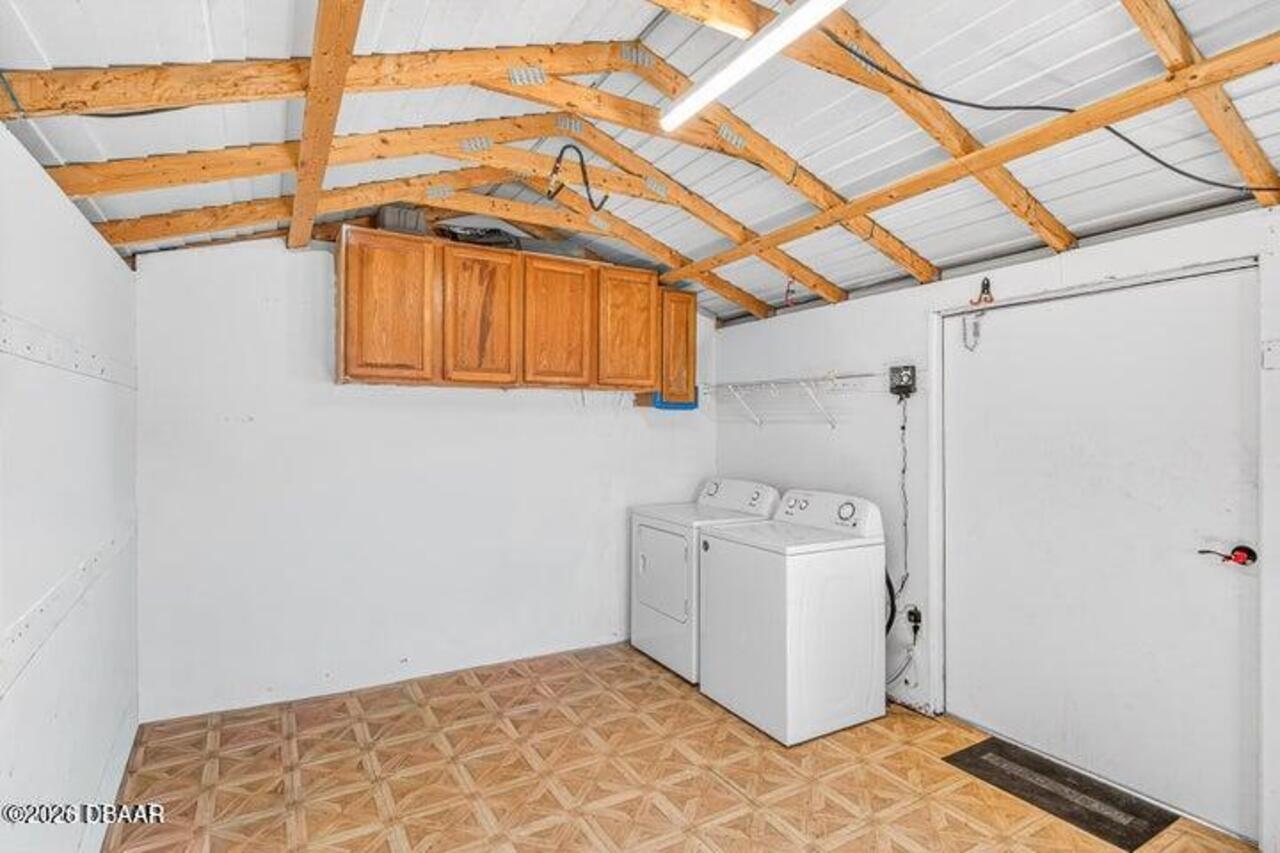 Listing Photo 8