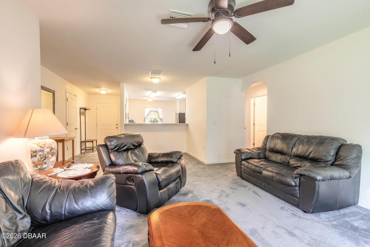 Listing Photo 12