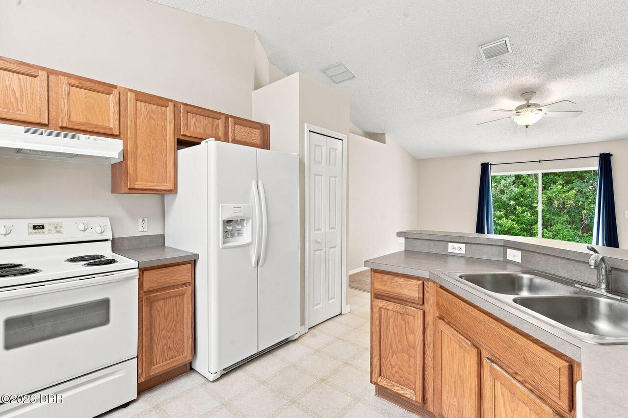 Listing Photo 13