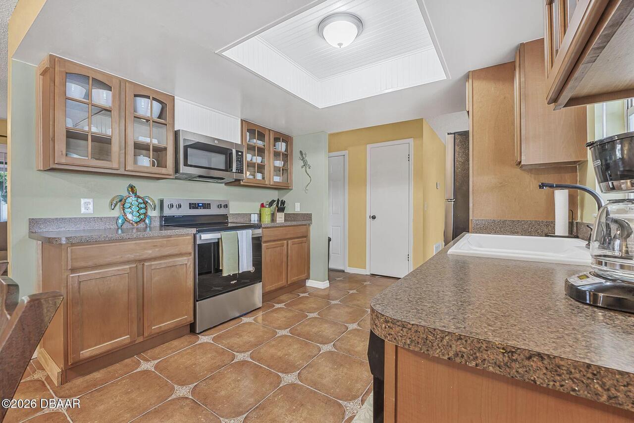 Listing Photo 15