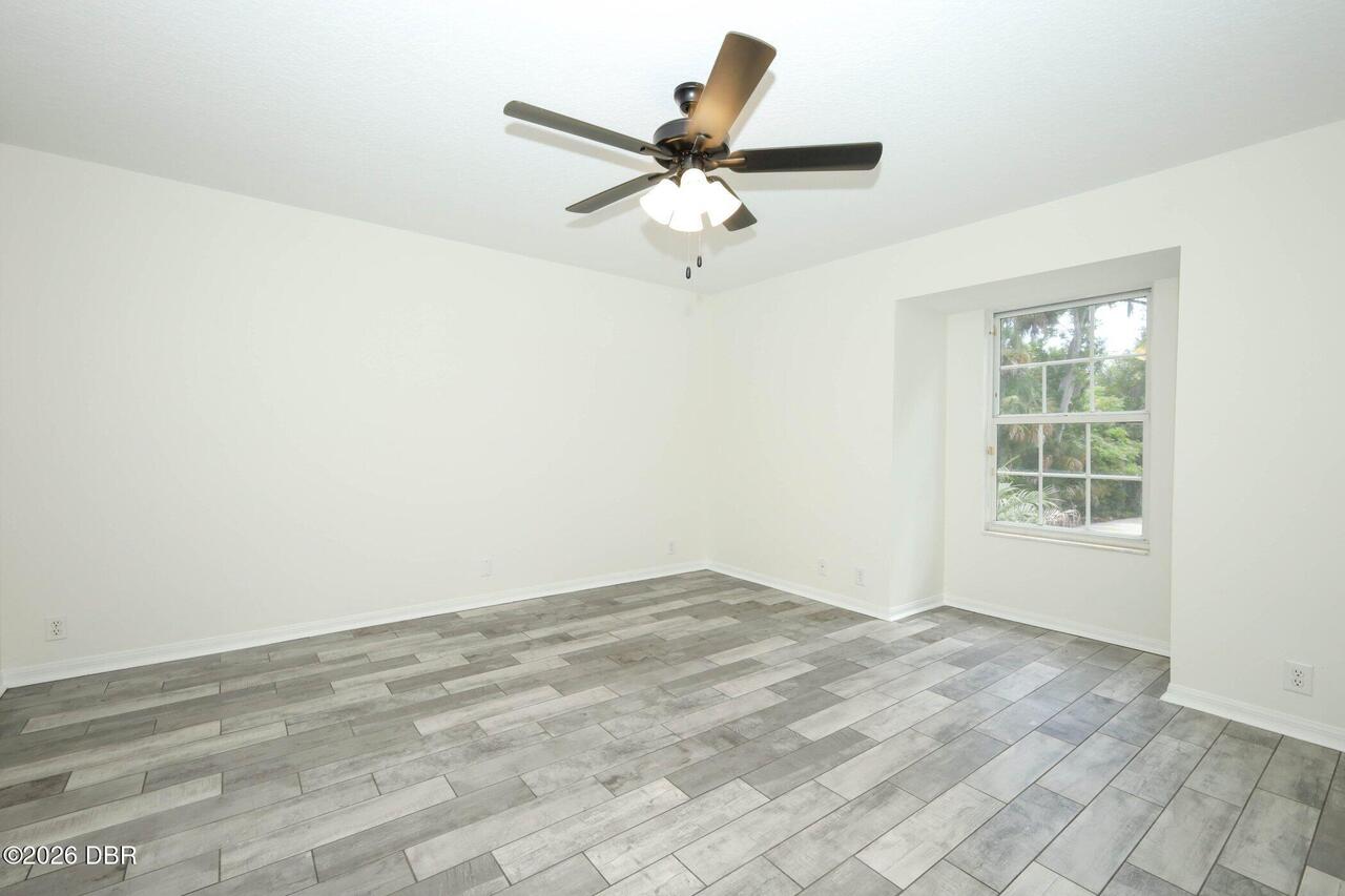 Listing Photo 37