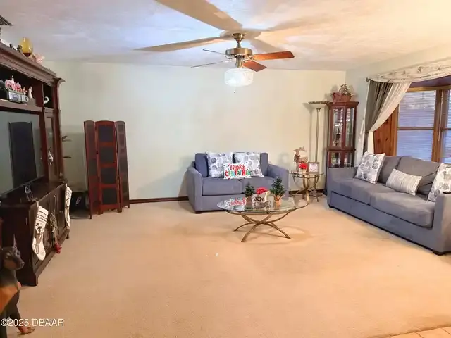 Listing Photo 9