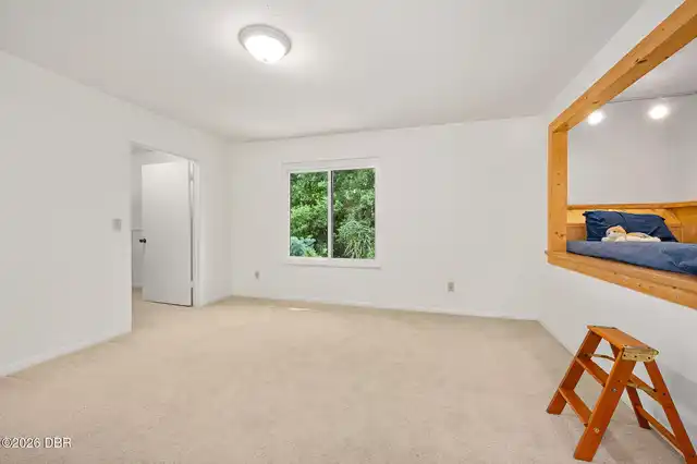 Listing Photo 35