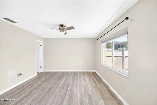 Listing Photo 34