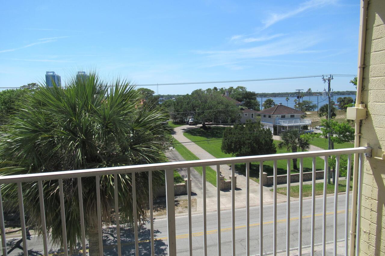 Listing Photo 25