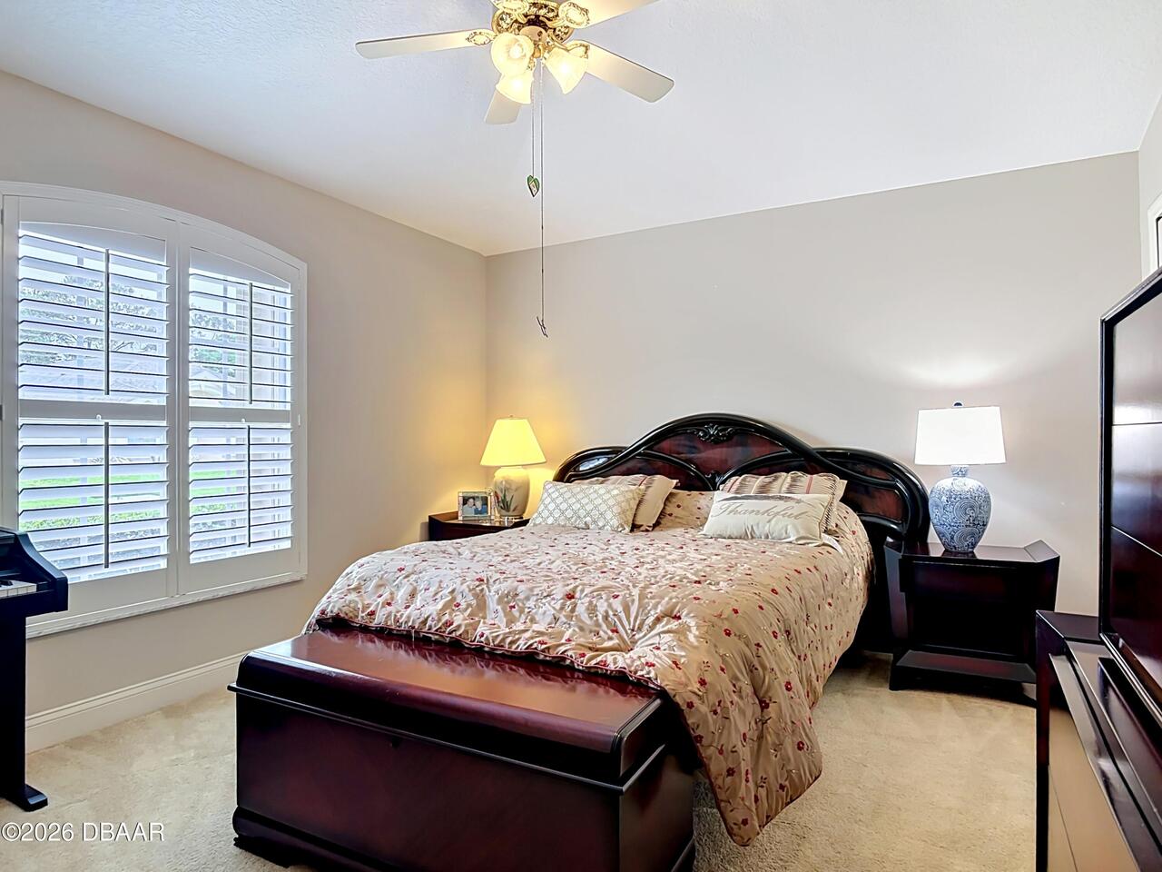 Listing Photo 8