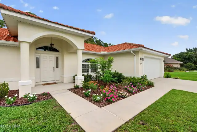 Listing Photo 8