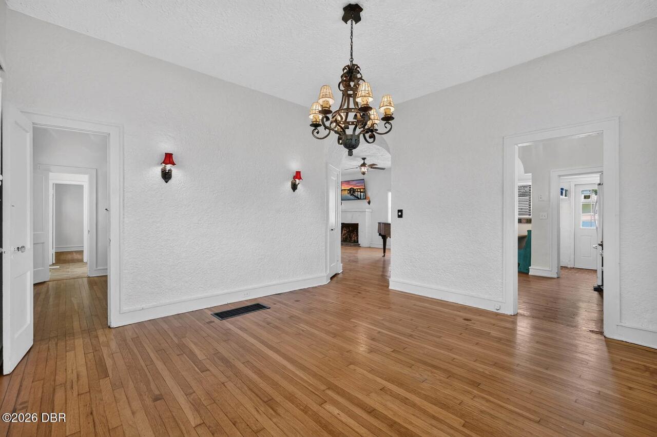 Listing Photo 27