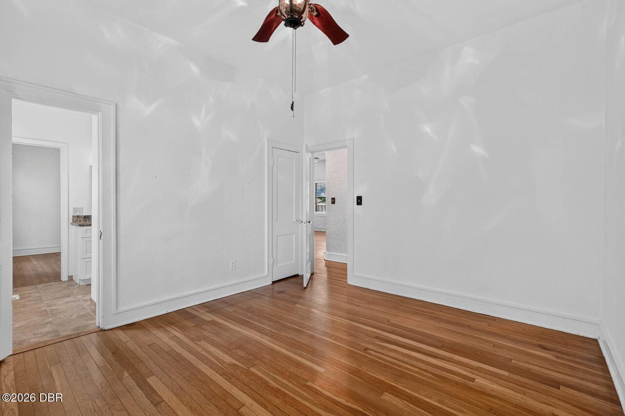 Listing Photo 29