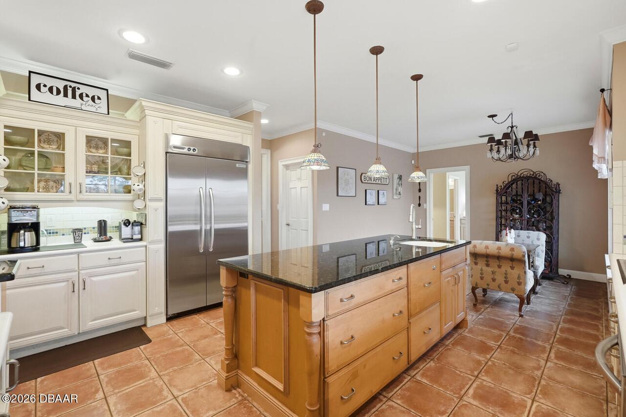 Listing Photo 15