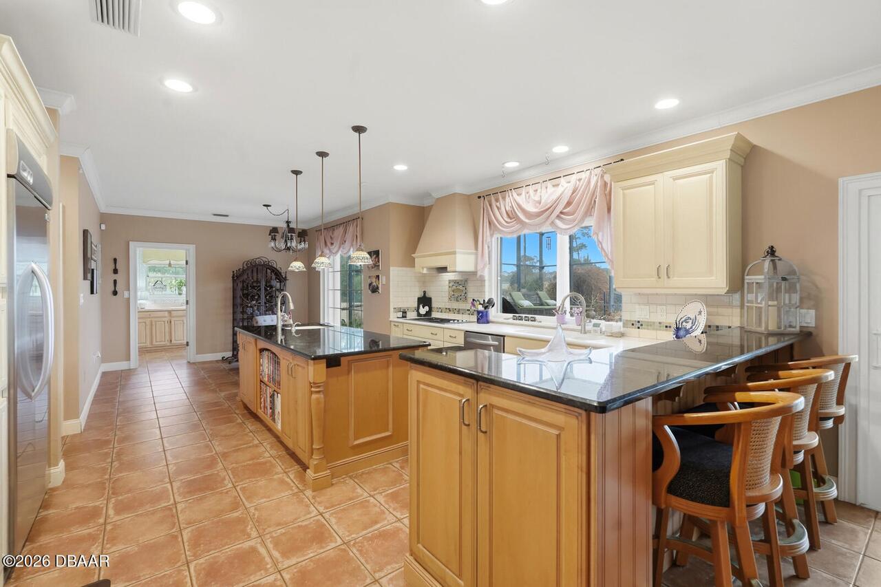 Listing Photo 18