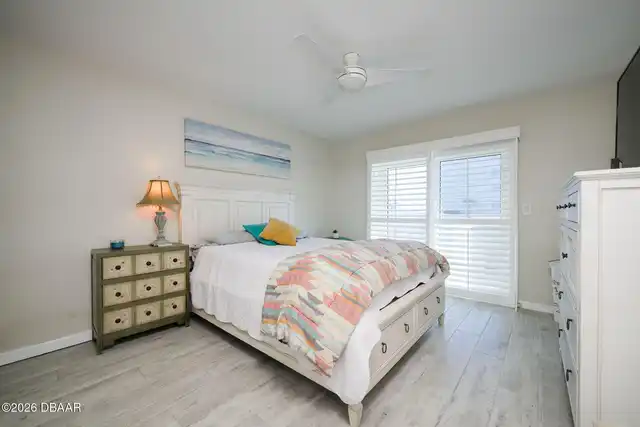 Listing Photo 10