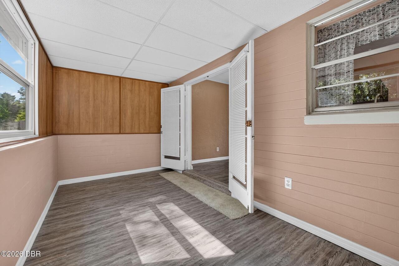 Listing Photo 18