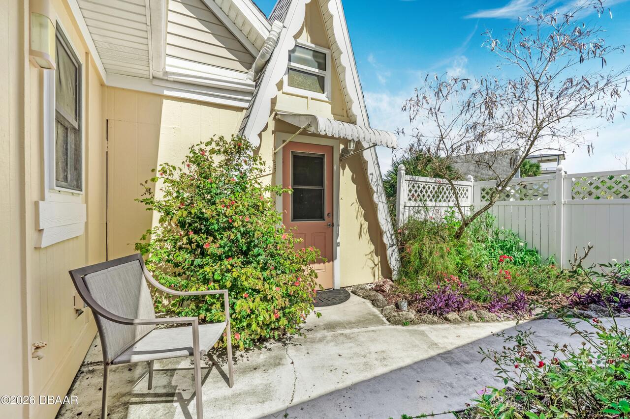 Listing Photo 9