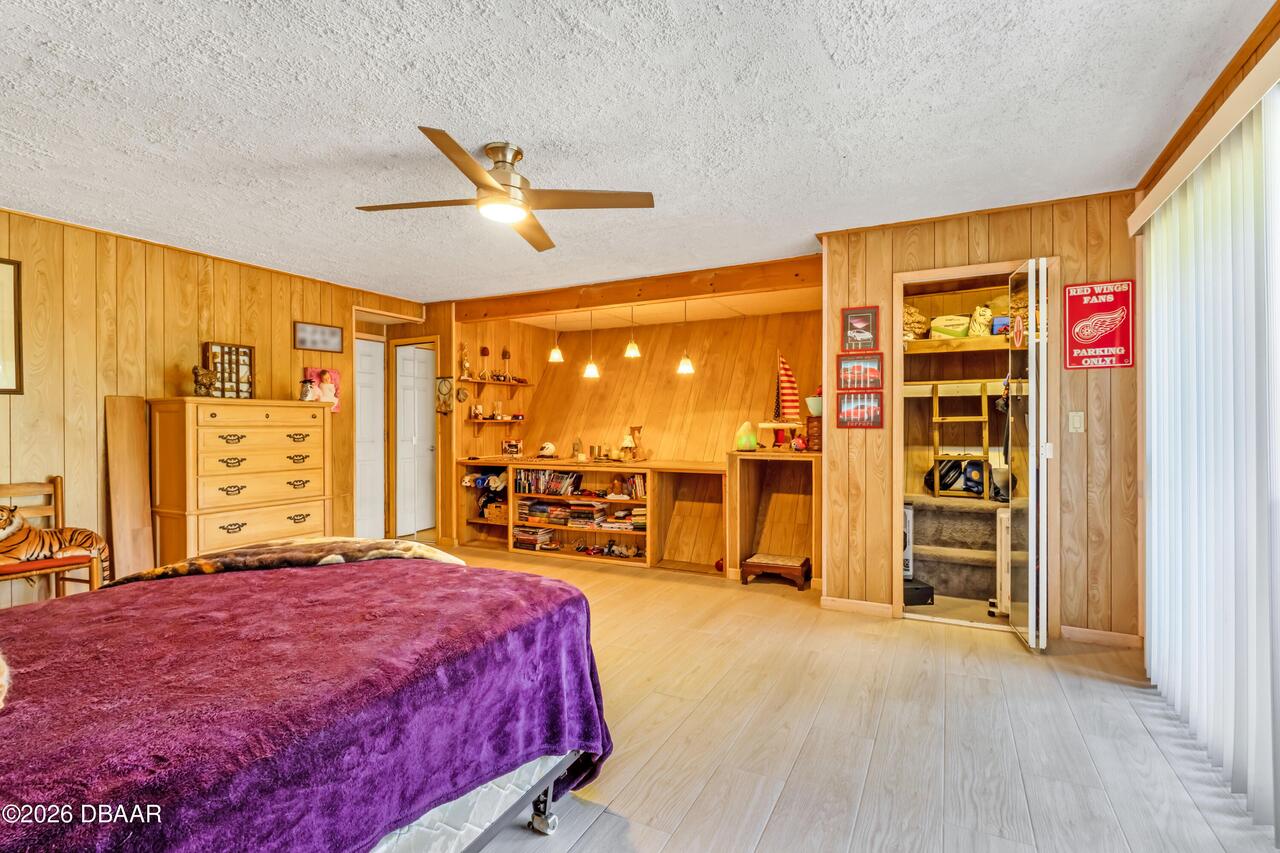 Listing Photo 14