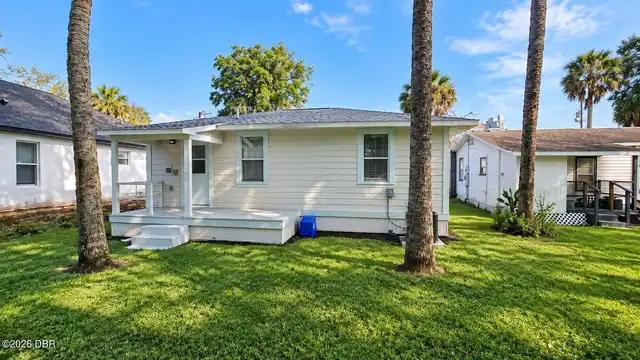 Listing Photo 17