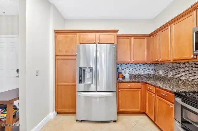 Listing Photo 7