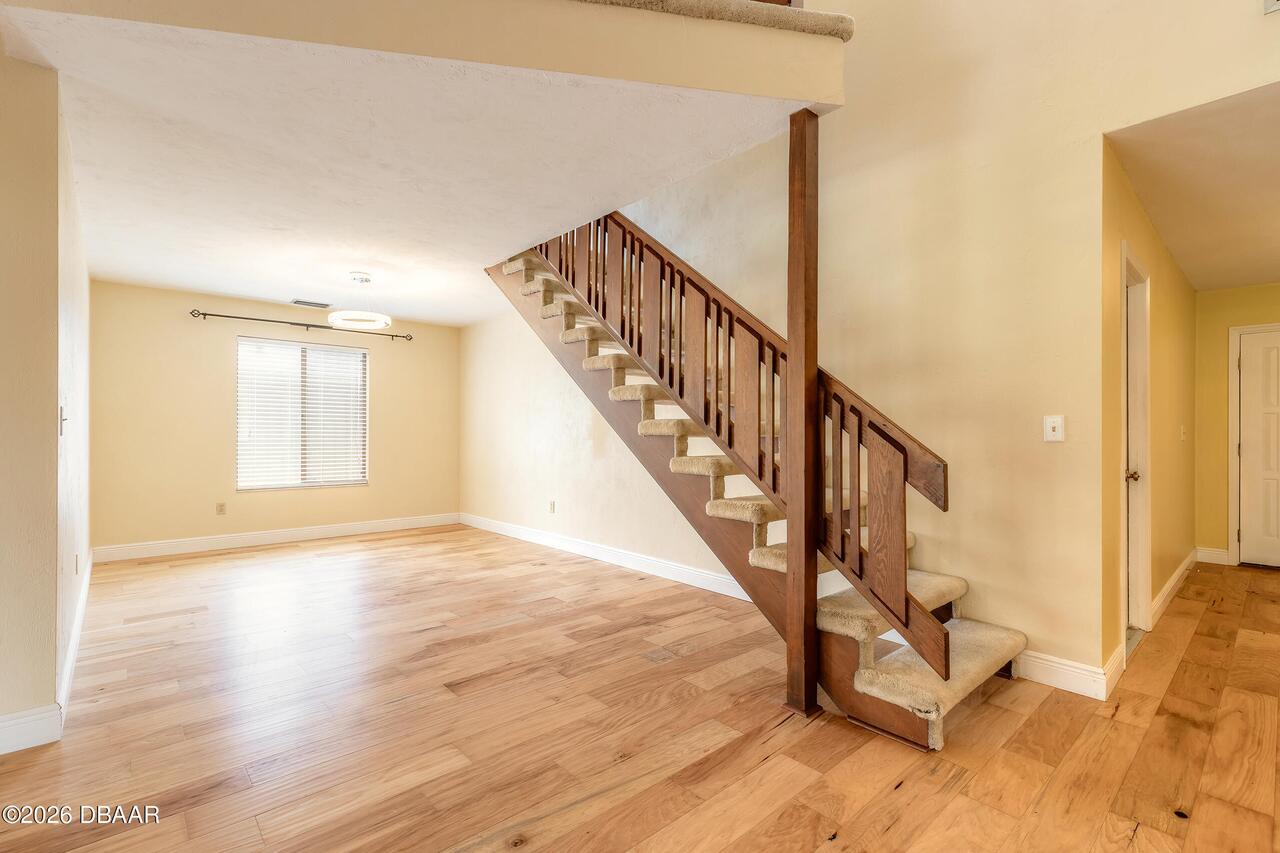 Listing Photo 11