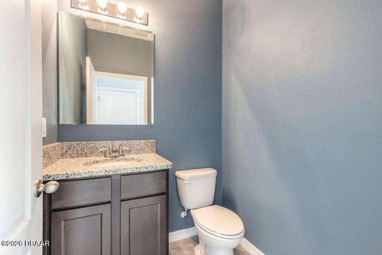 Listing Photo 9