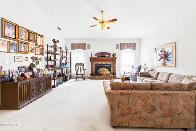 Listing Photo 15